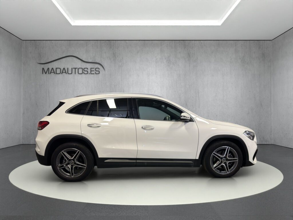 MERCEDES-BENZ GLA GLA 200 D 5p.